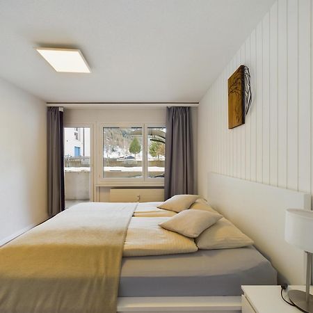 Alpine Retreat 4 Person Apartment Near Zermatt With Parking! Täsch Kültér fotó